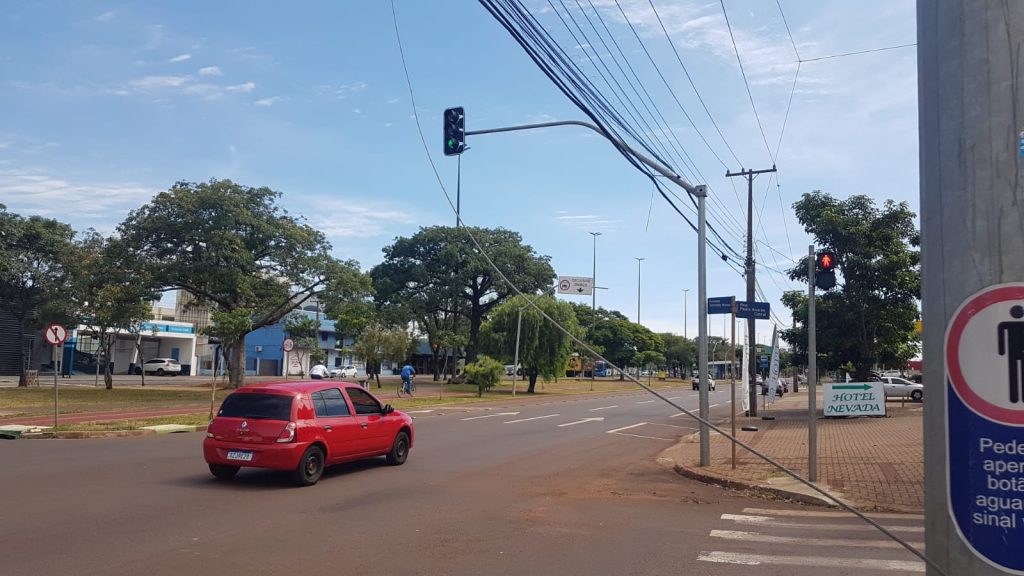 Fiação solta pede atenção extra no Pioneiros Catarinenses
