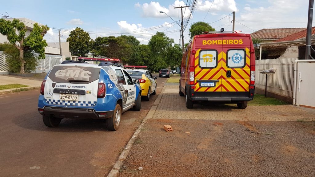 Homem é detido após agredir esposa; mulher tem ferimentos pelo corpo e levada ao hospital
