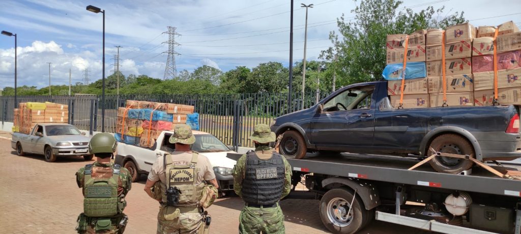 BPFron, PF e Exército apreendem veículos carregados com cigarros contrabandeados em Guaíra