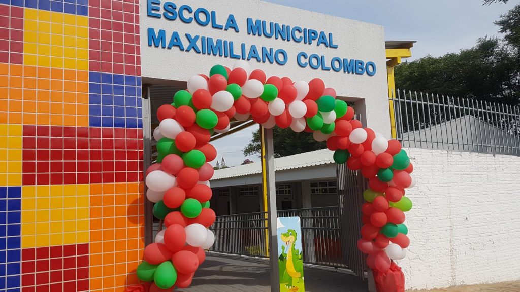 Município entrega revitalização da Escola Municipal Maximiliano Colombo, no Bairro Brasília