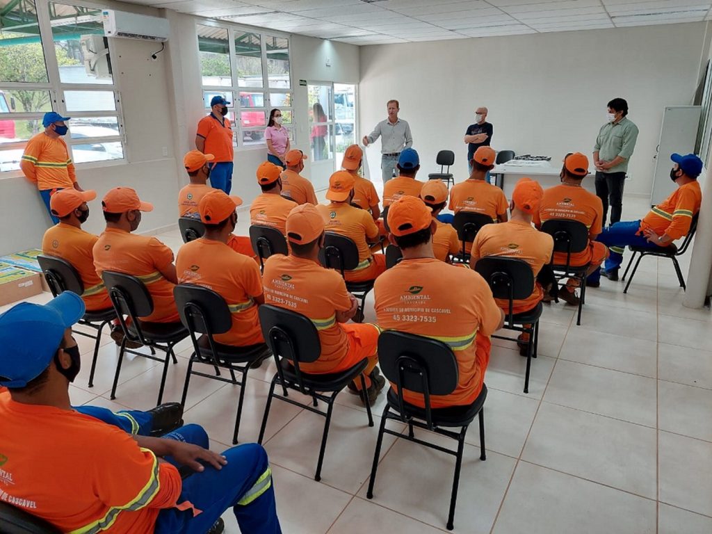 Reunião de trabalho define estratégias da Coleta Seletiva em Cascavel