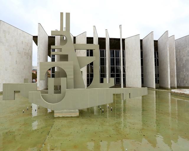 Ivaiporã deve atualizar lei que prevê pagamento de TIDE a servidor comissionado