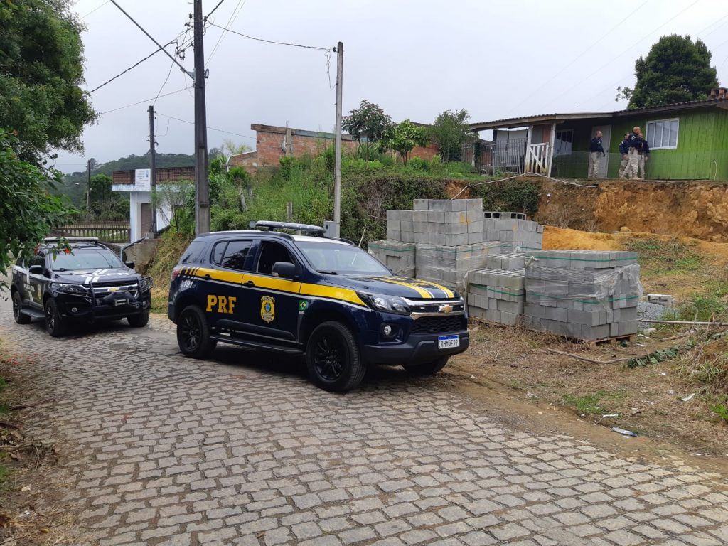 PCPR, PRF e Guarda Municipal prendem integrantes de associação criminosa especializada em roubos de cargas