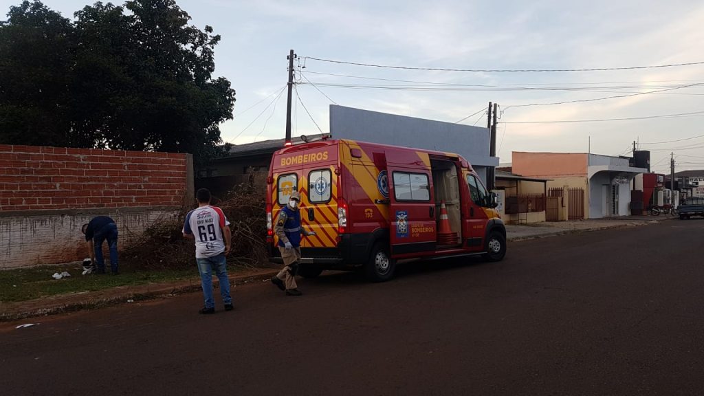 Jovem de 22 anos sofre fratura em tornozelo em acidente com moto no Bairro Brasília
