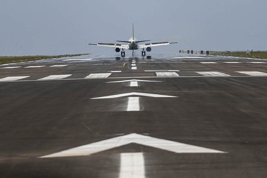 Cerca de 80 mil passageiros devem desembarcar no aeroporto de Foz do Iguaçu no período do fim de ano