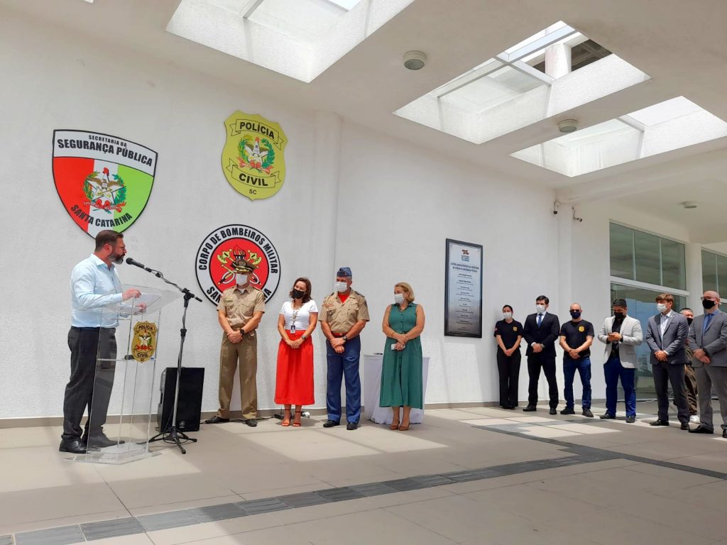 Novas viaturas da Polícia Civil são entregues e potencializam trabalhos em municípios