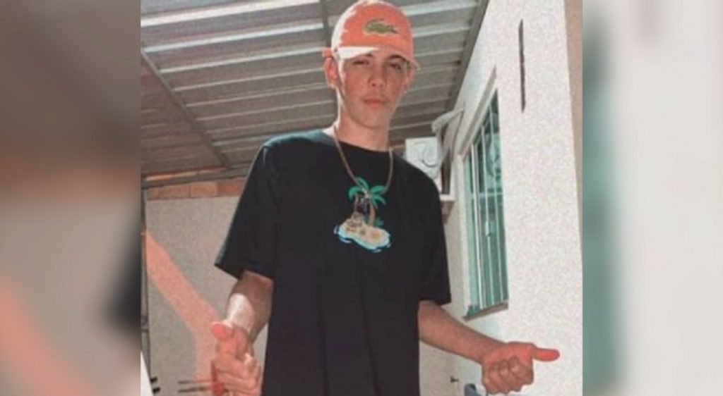 Alissom Henrique Brito Morais de Oliveira, de 17 anos, está desaparecido e família pede ajuda com informações