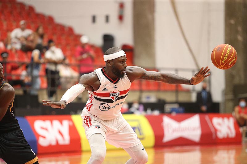 Fora de casa, Basquete Tricolor tenta manter a invencibilidade no Majestoso