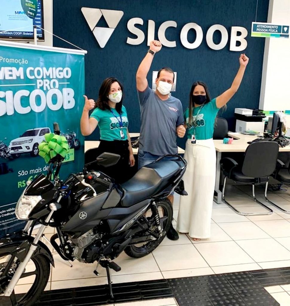 Mais de 90 cooperados do Sicoob Credicapital já foram sorteados na campanha “Vem comigo pro Sicoob”