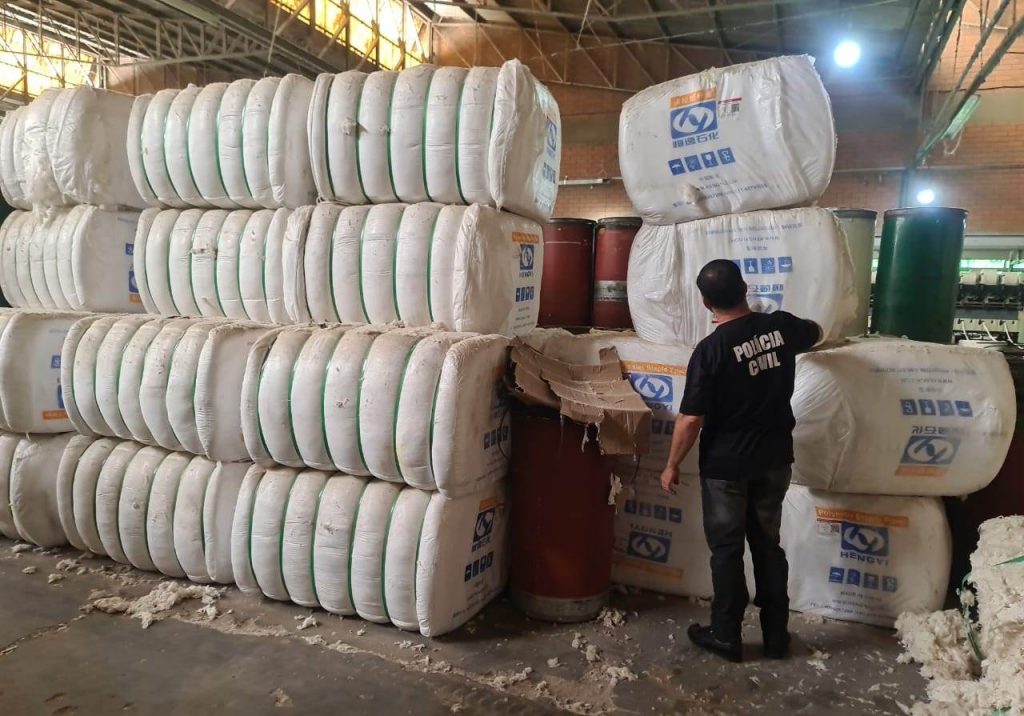 Polícia Civil faz prisões e recupera carga roubada avaliada em R$ 250 mil