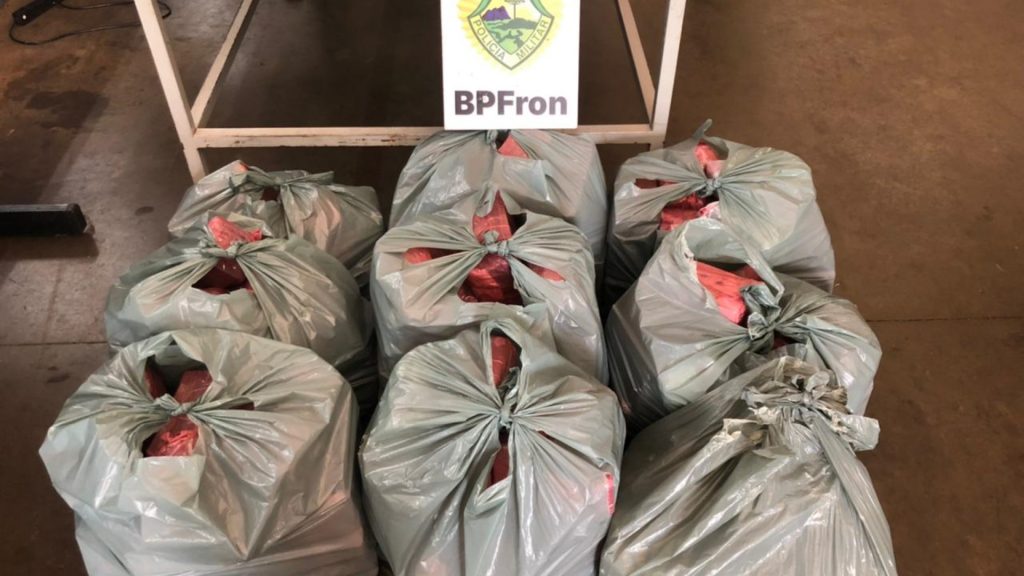 BPFron apreende produtos estrangeiros em Foz do Iguaçu