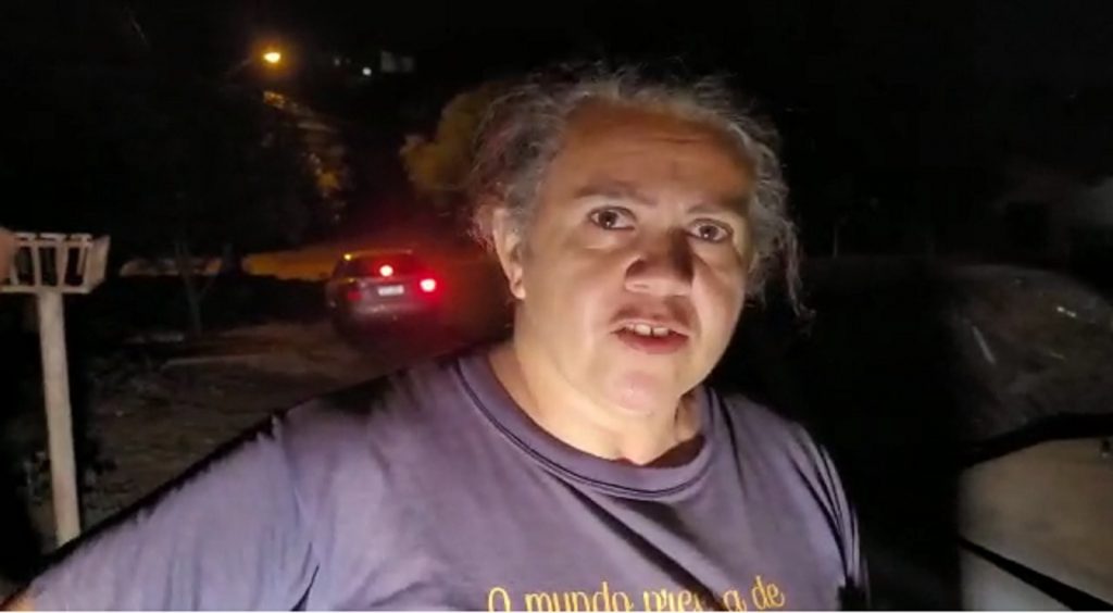 As duas versões: em entrevistas, moradores falam sobre conflito entre vizinhos que terminou com carro ‘concretado’ em rua
