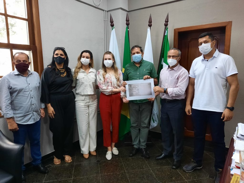 Prefeitura de Foz recebe devolução de R$ 7 milhões da Câmara Municipal