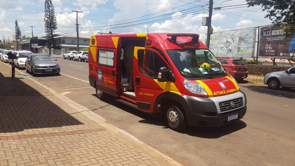 Mulher fica ferida ao sofrer queda no Bairro Ciro Nardi, em Cascavel Mulher fica ferida ao sofrer queda no Bairro Ciro Nardi, em Cascavel