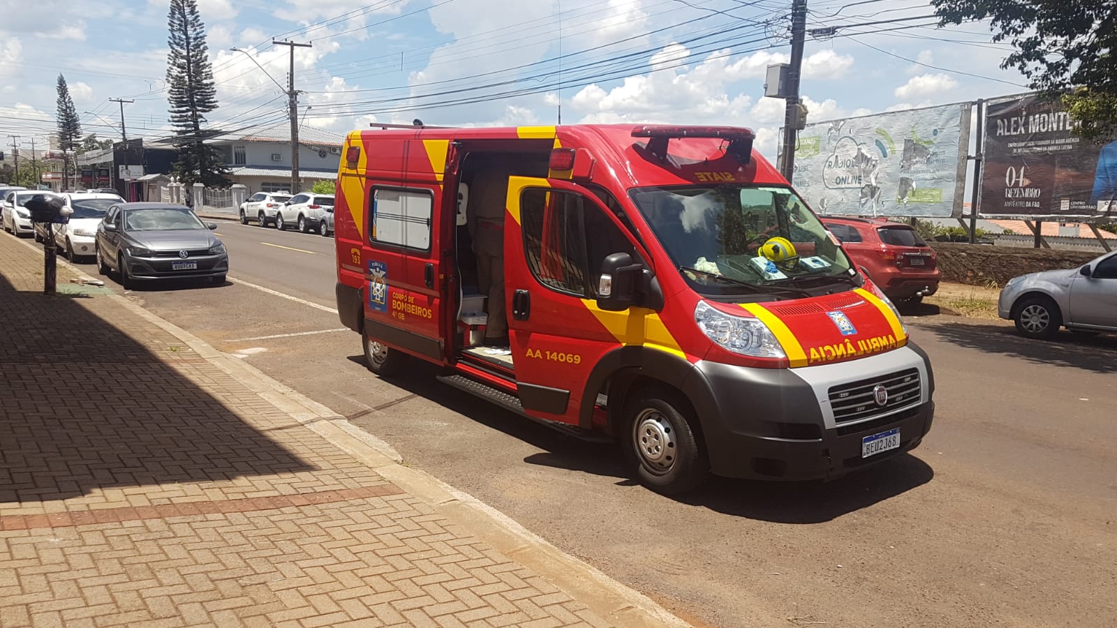 Mulher fica ferida ao sofrer queda no Bairro Ciro Nardi, em Cascavel