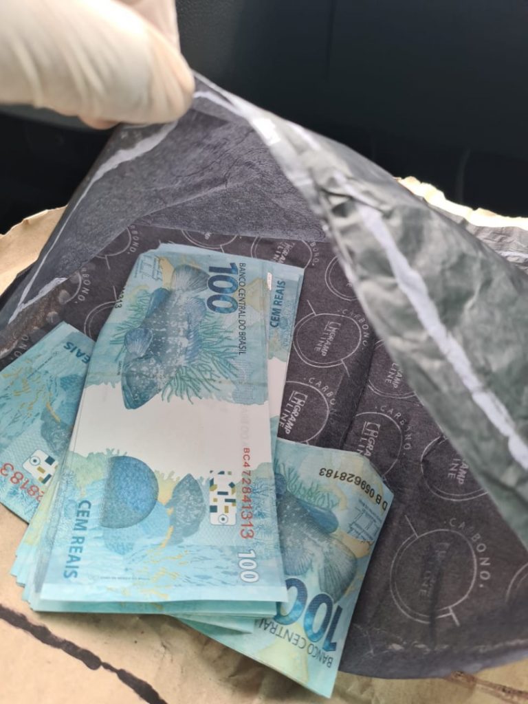 Polícia Federal prende homem por compra de cédulas falsas no Piauí