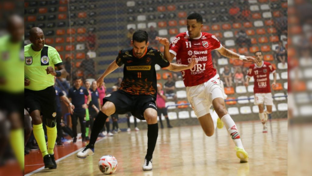 Nos pênaltis, Atlântico de Erechim bate o Carlos Barbosa e leva o título do Gauchão de Futsal