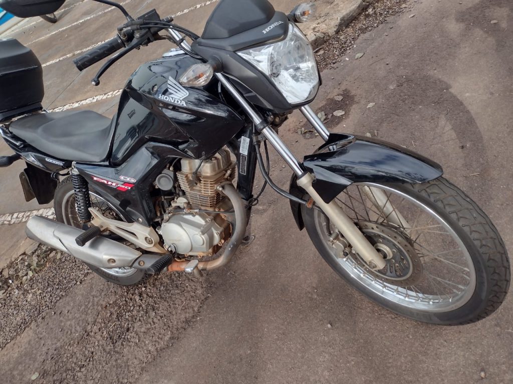 Moto CG placa AXW 4727 foi furtada em Cascavel