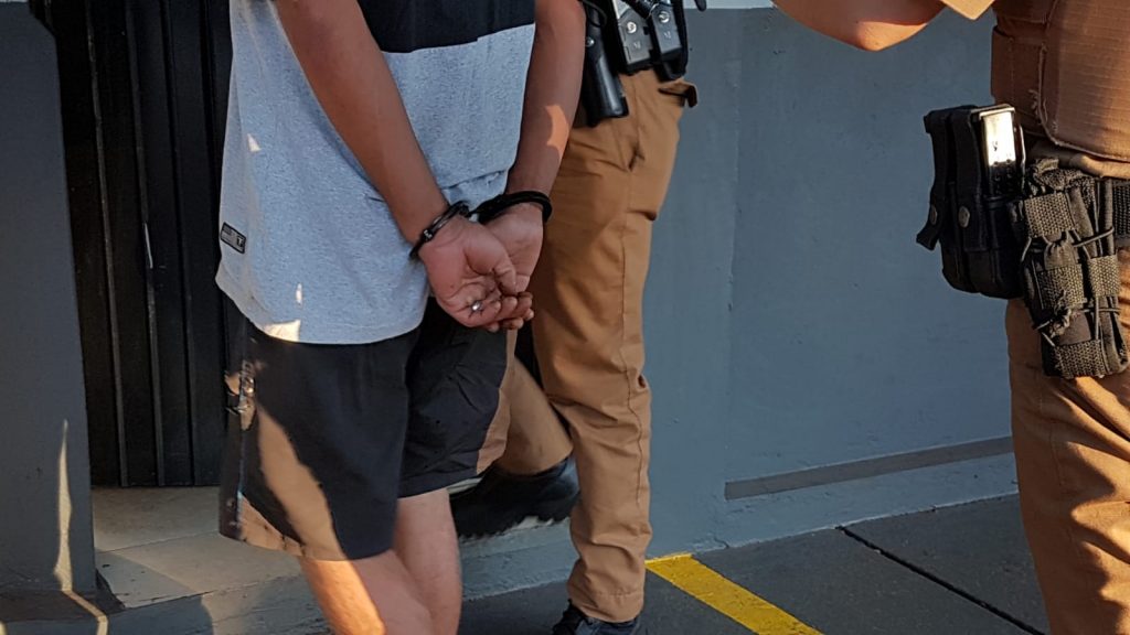 Procurado pela Justiça por crimes de tentativa de homicídio e lesão corporal é preso pela PM em Guaraniaçu