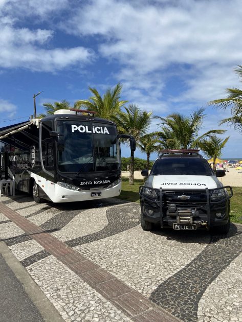 PCPR atende veranistas com delegacia móvel durante o Natal em Matinhos