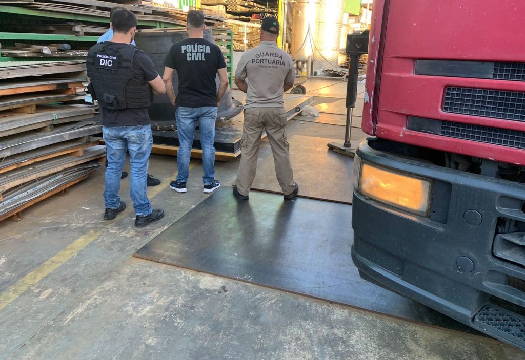 Polícia Civil recupera peça de R$ 200 mil furtada do Porto de Itajaí