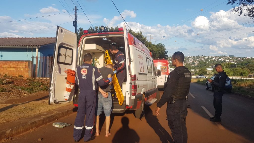 Em surto, jovem de 24 anos é socorrido pelo Samu com apoio da GM no Brasmadeira