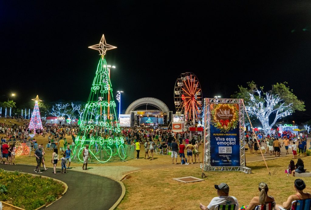 Programação do Natal de Águas e Luzes encerra nesta quarta-feira (05)