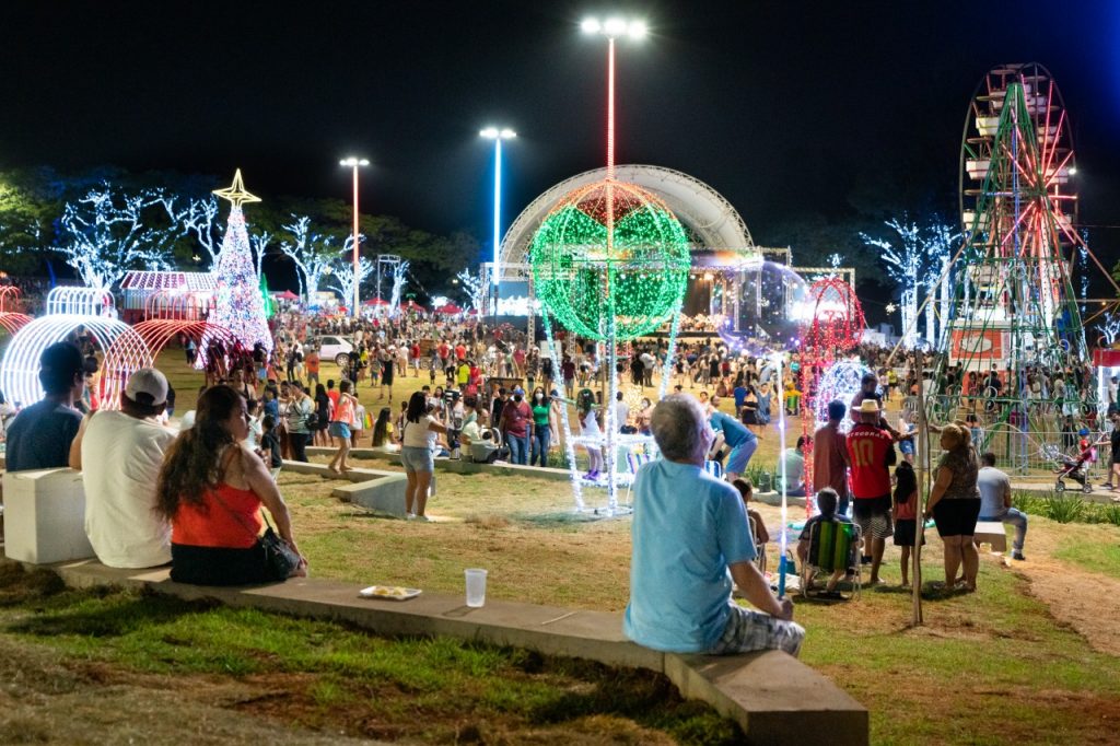 Natal de Águas e Luzes: hoje é o último dia para conferir a decoração no Gramadão e Praça da Paz