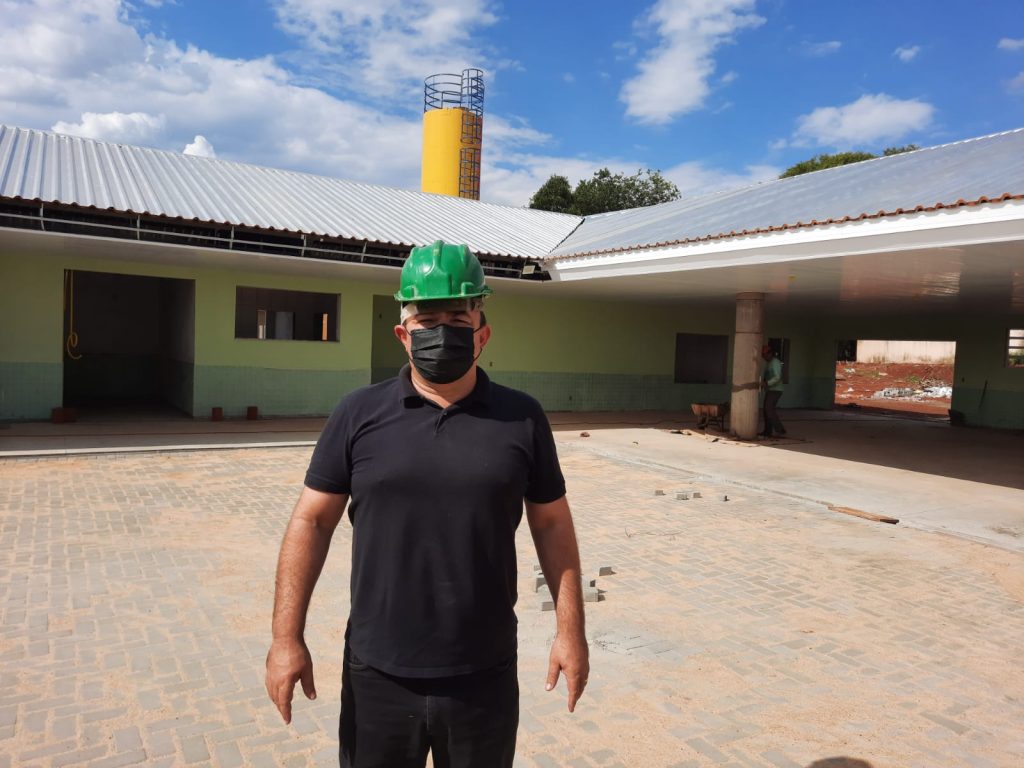 Obras de reconstrução da Escola Gabriela Mistral atingem 75% de execução
