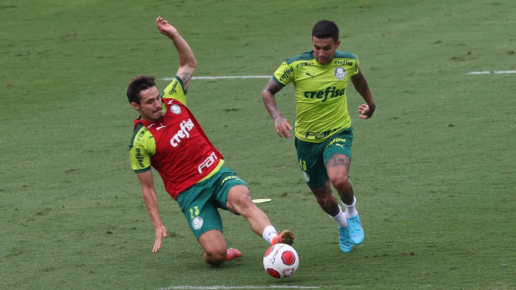 Palmeiras finaliza quinta-feira de dois períodos com atividade técnica