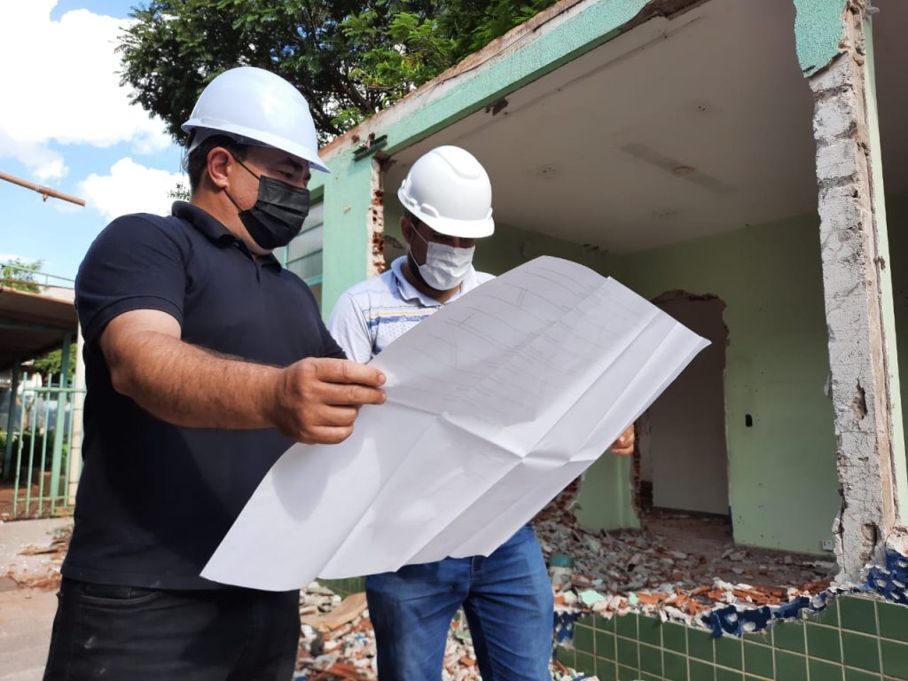 Obras de reforma na Escola João da Costa Viana estão em ritmo acelerado