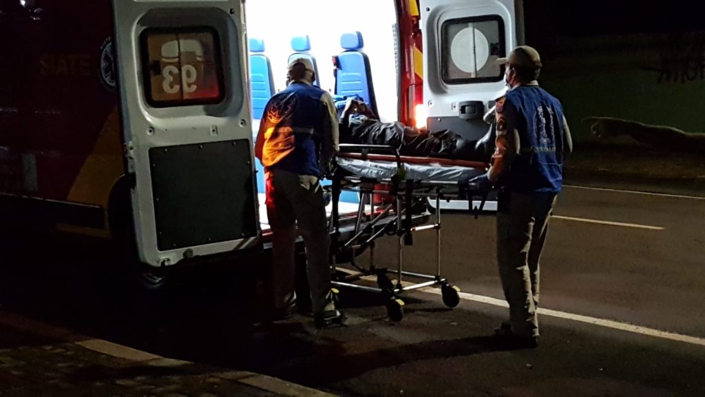 Motociclista fica ferido ao sofrer queda na Rua Marechal Cândido Rondon
