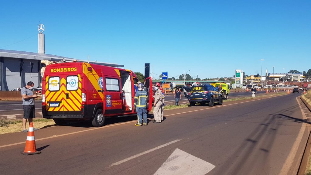 Motociclista fica ferido em acidente de trânsito na BR-277