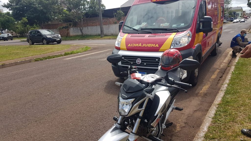 Mototaxista de 56 anos sofre acidente de trânsito no Coqueiral