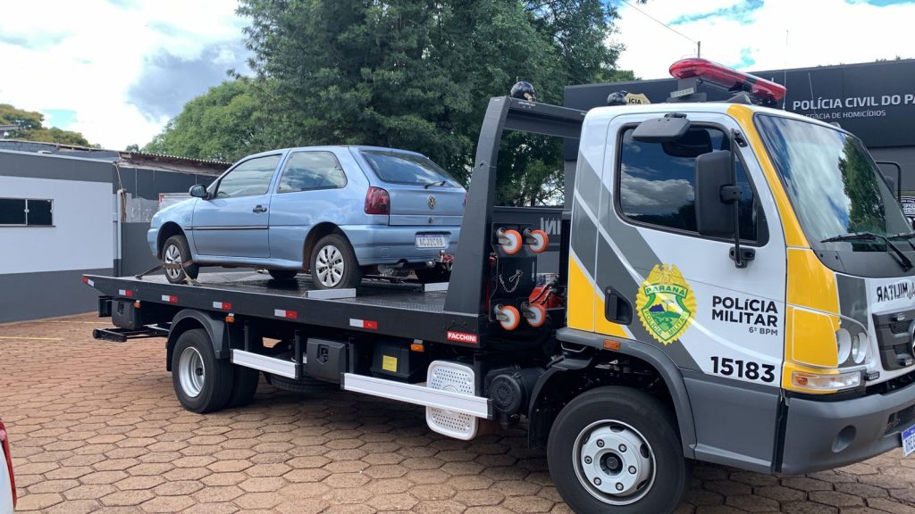 Carro com registro de furto é localizado pela Polícia Militar