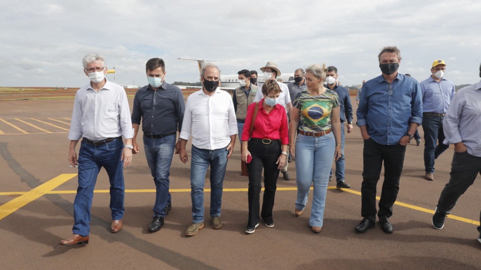 Ministra e equipe técnica avaliam pessoalmente prejuízos causados pela estiagem em Cascavel e região