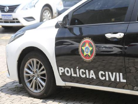 Agentes da delegacia de Carmo prendem homem por furto, dano e ameaça Imagem referente a Agentes da delegacia de Carmo prendem homem por furto, dano e ameaça
