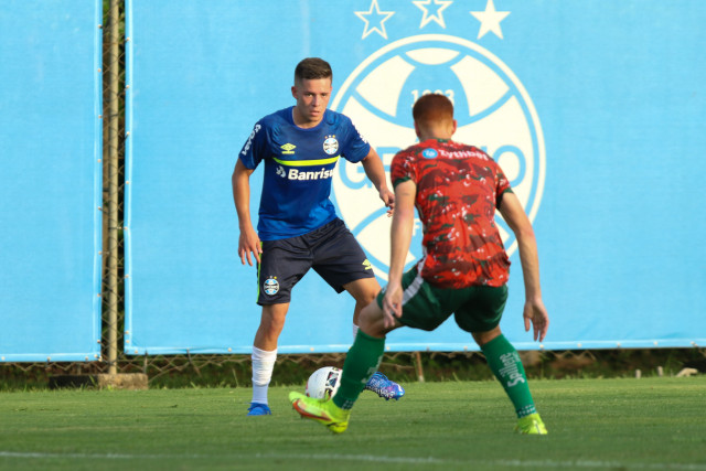 Grupo de Transição faz jogo-treino contra o Próspera/SC na pré-temporada