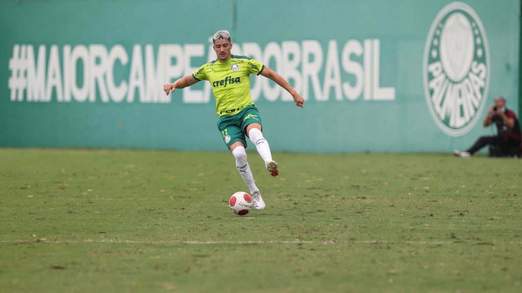 Piquerez relembra comemoração do tri da Libertadores e comenta pré-temporada