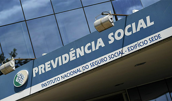TRF4 estabelece prazo de 30 dias para INSS concluir análise de concessão de benefício assistencial