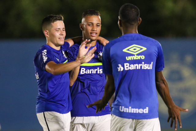 Grupo de Transição do Grêmio vence o Novo Hamburgo em jogo-treino preparatório para o Gauchão 2022