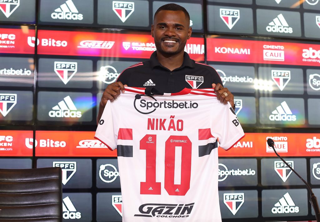 Nikão: “O São Paulo é um clube de torcida apaixonante”