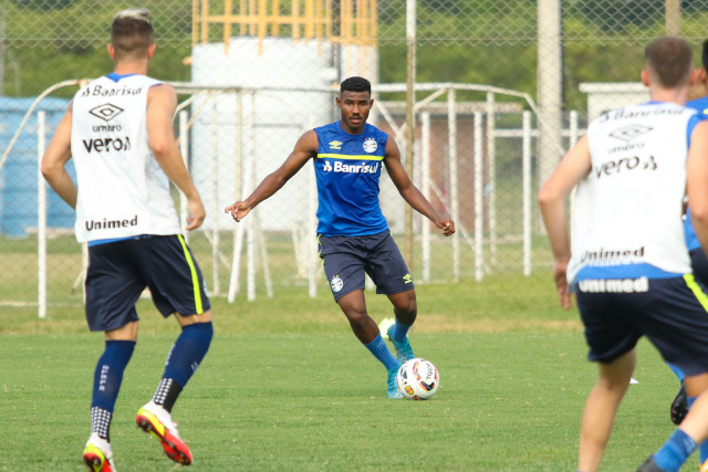 Grupo de Transição trabalha com foco na estreia do Gauchão