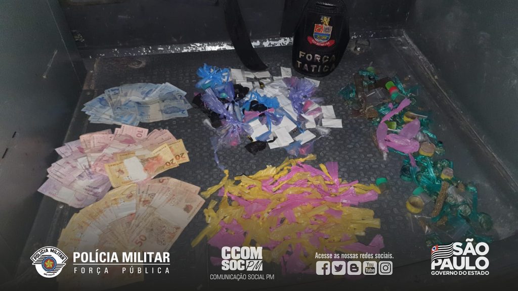 Homem é preso com mais de 350 porções de drogas em Mauá