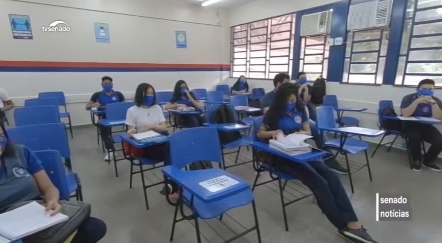 Regime Escolar Especial para enfermos e lactantes está em análise no Senado Imagem referente a Regime Escolar Especial para enfermos e lactantes está em análise no Senado