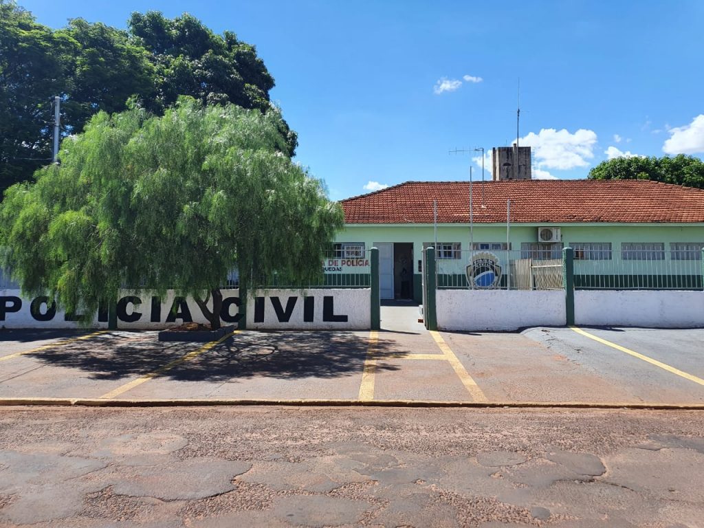 Polícia Civil prende acusado de feminicídio em Sete Quedas