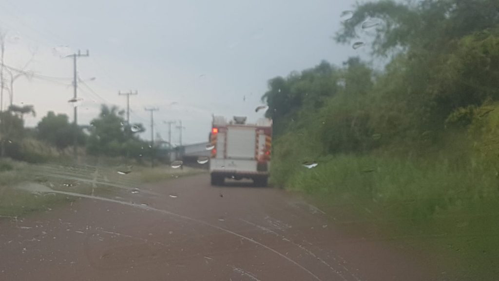 Corpo de Bombeiros controla incêndio em empresa na região do Bairro Presidente