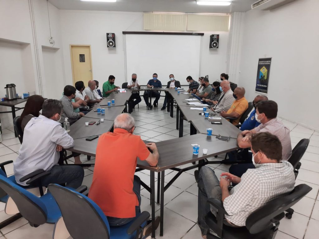 Integração nos protocolos de trânsito é tema de reunião entre autoridades de Foz e Puerto Iguazu