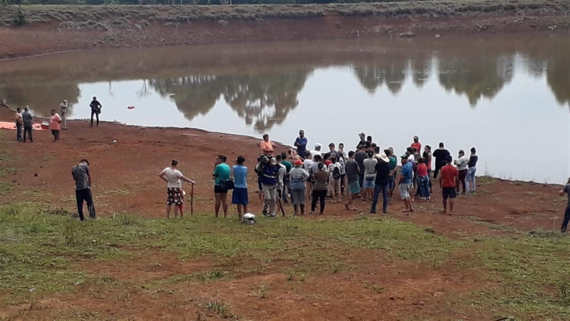Corpo encontrado em açude: Conforme Bombeiros, local tinha seis metros de profundidade