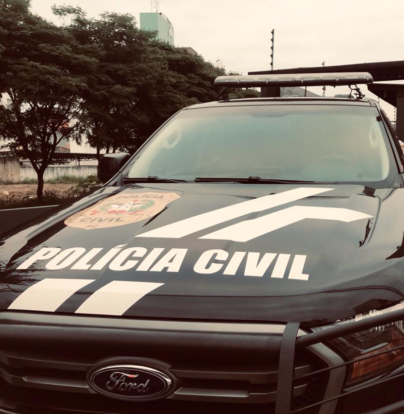 Polícia Civil efetua prisão de suspeito de homicídio ocorrido em Palhoça